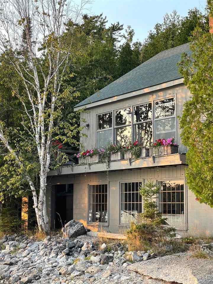 1934 S Coryell Island Cedarville MI 49719