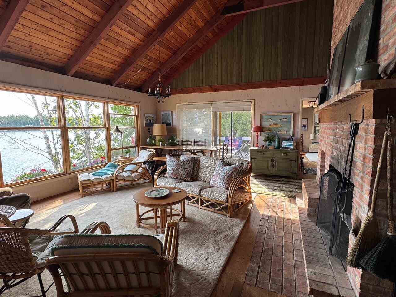 1934 S Coryell Island Cedarville MI 49719