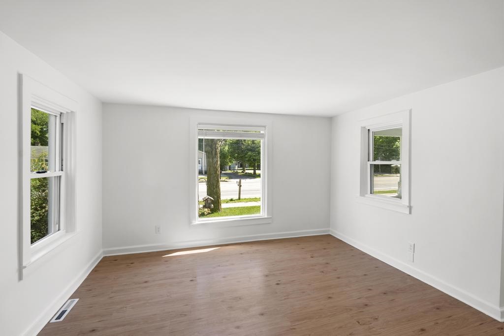 623 Petoskey Avenue Charlevoix MI 49720