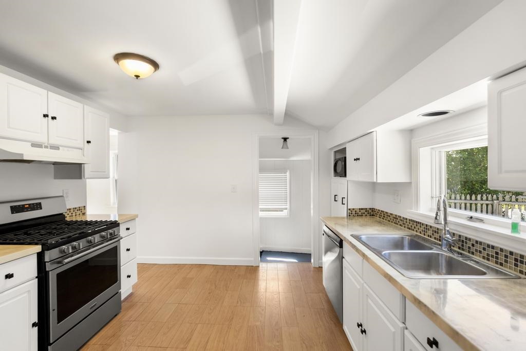 623 Petoskey Avenue Charlevoix MI 49720