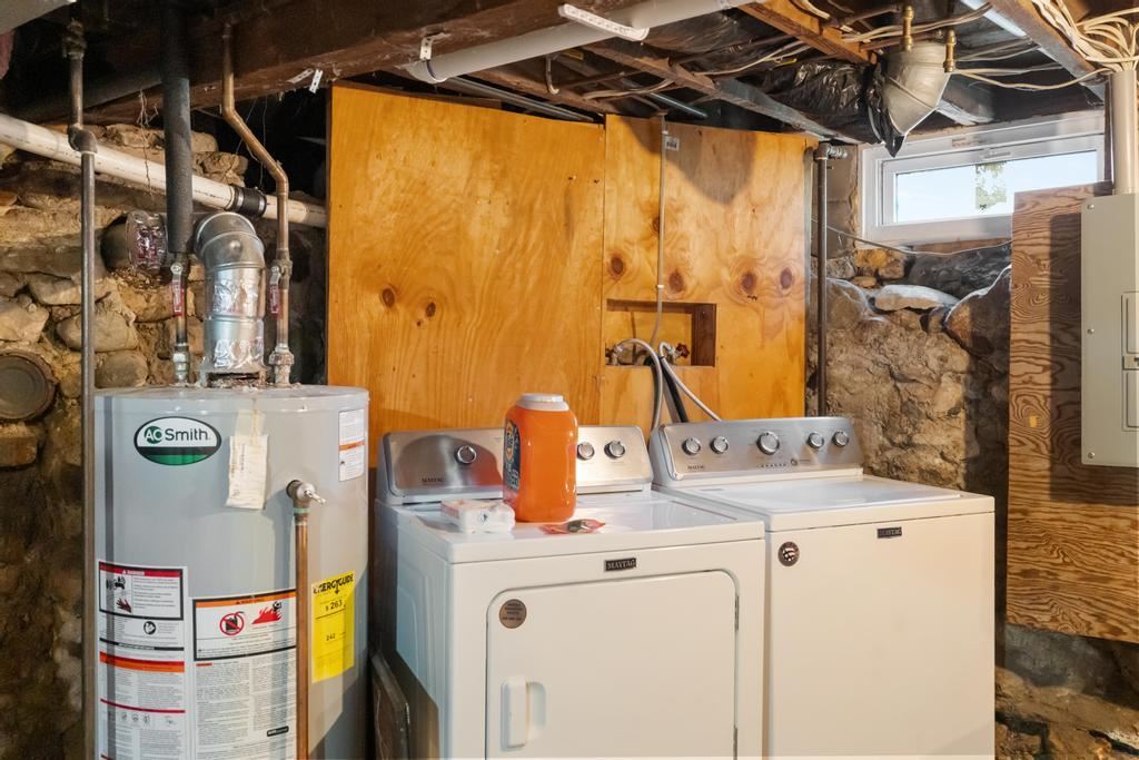 623 Petoskey Avenue Charlevoix MI 49720