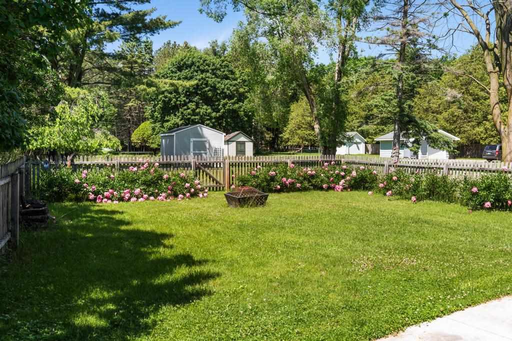 623 Petoskey Avenue Charlevoix MI 49720