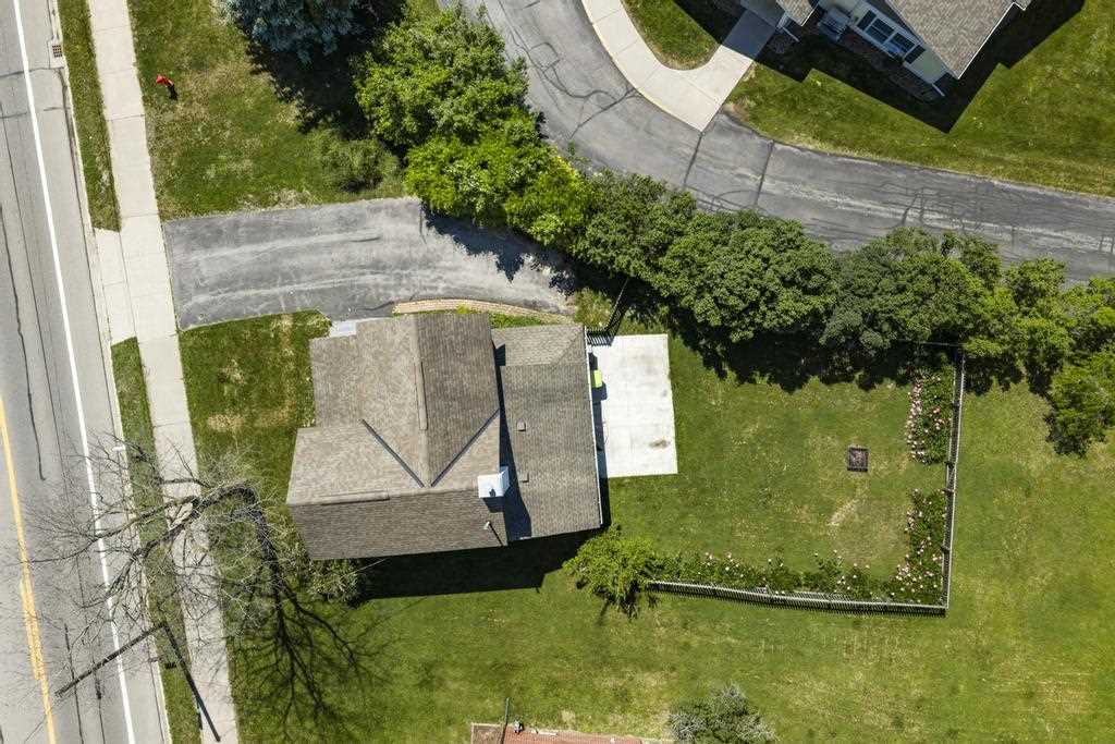623 Petoskey Avenue Charlevoix MI 49720