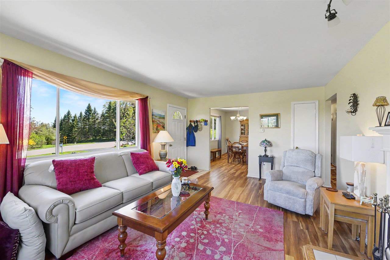 855 Country Lane Petoskey MI 49770