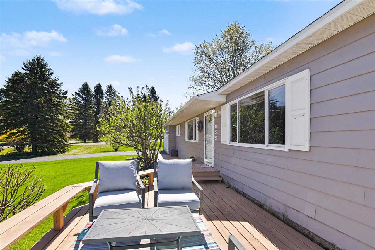 855 Country Lane Petoskey MI 49770