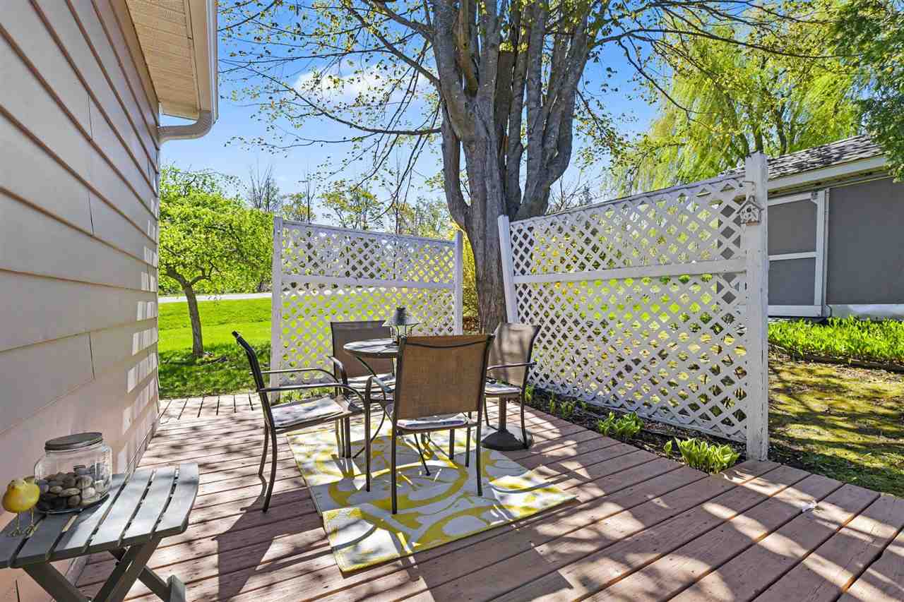 855 Country Lane Petoskey MI 49770