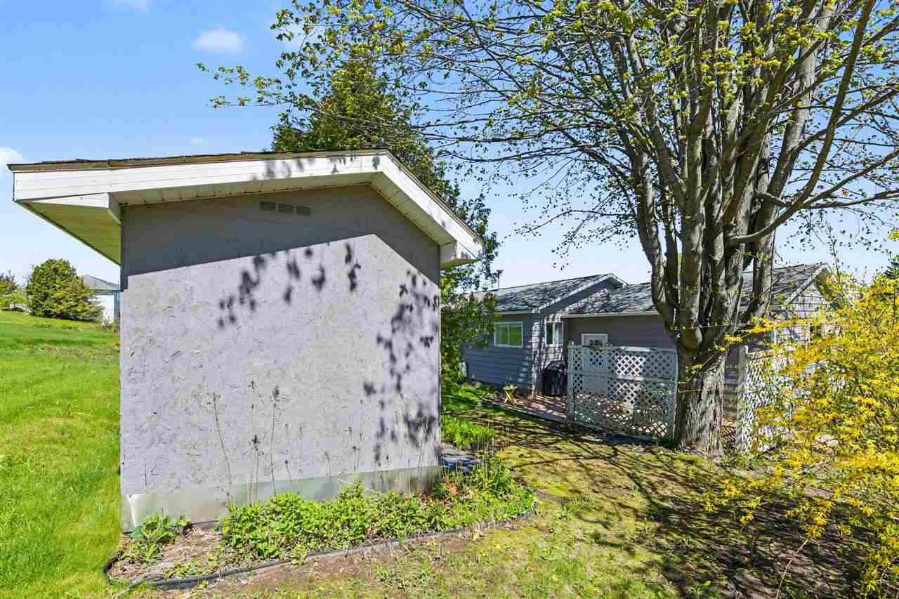 855 Country Lane Petoskey MI 49770