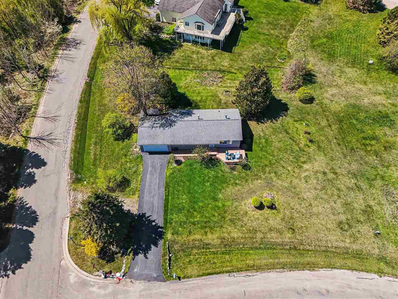 855 Country Lane Petoskey MI 49770