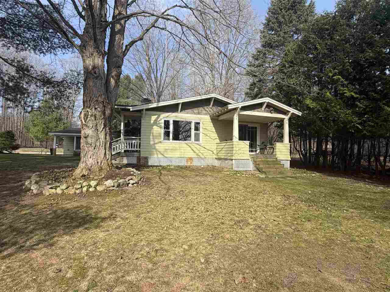 11321 Muskie Way Road Ellsworth MI 49729