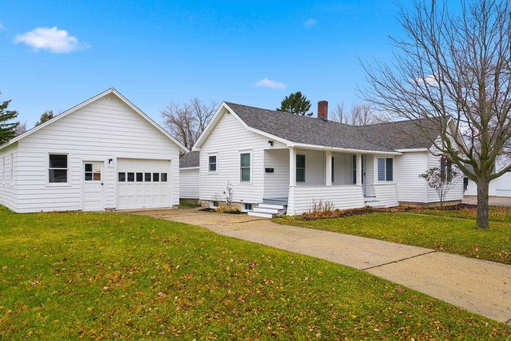412 Ingalls Avenue Petoskey MI 49770