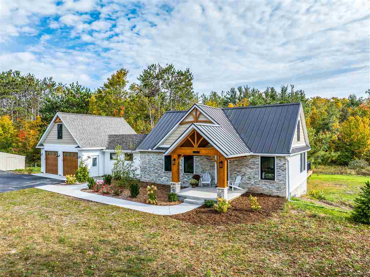 4189 N Ayr Alanson MI 49706