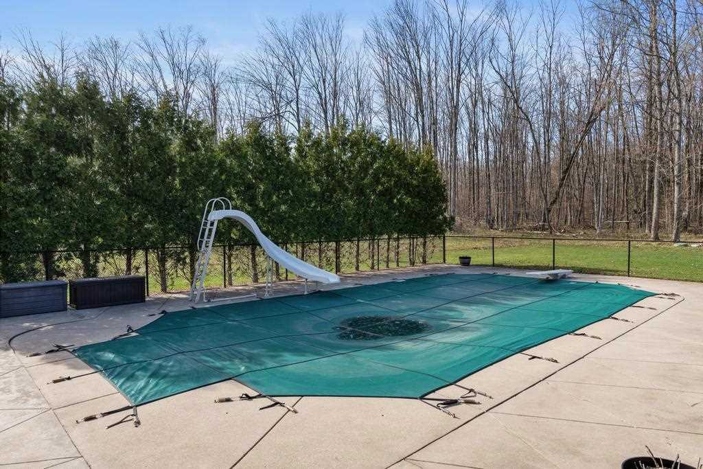 4524 Lacount Road Harbor Springs MI 49740