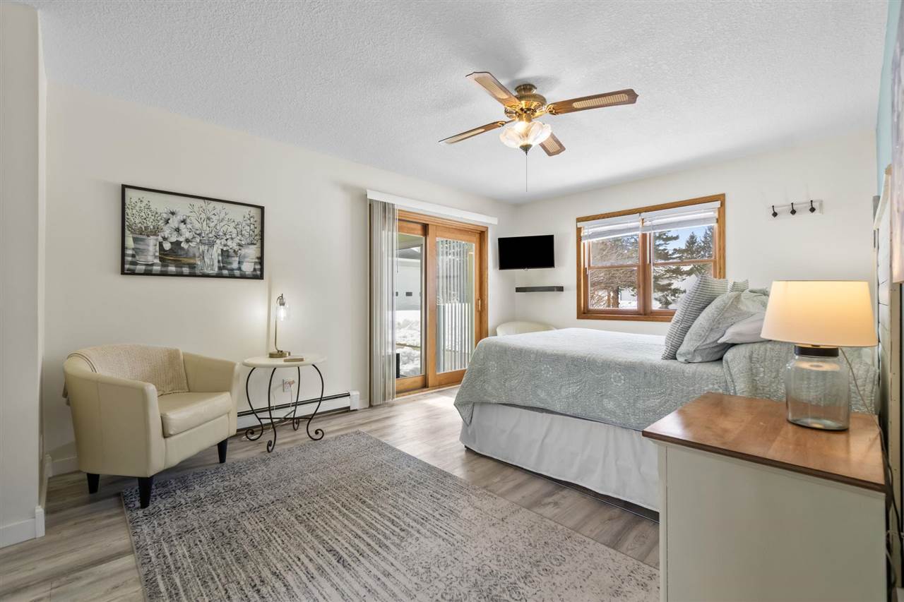 206 W Carpenter Street Charlevoix MI 49720