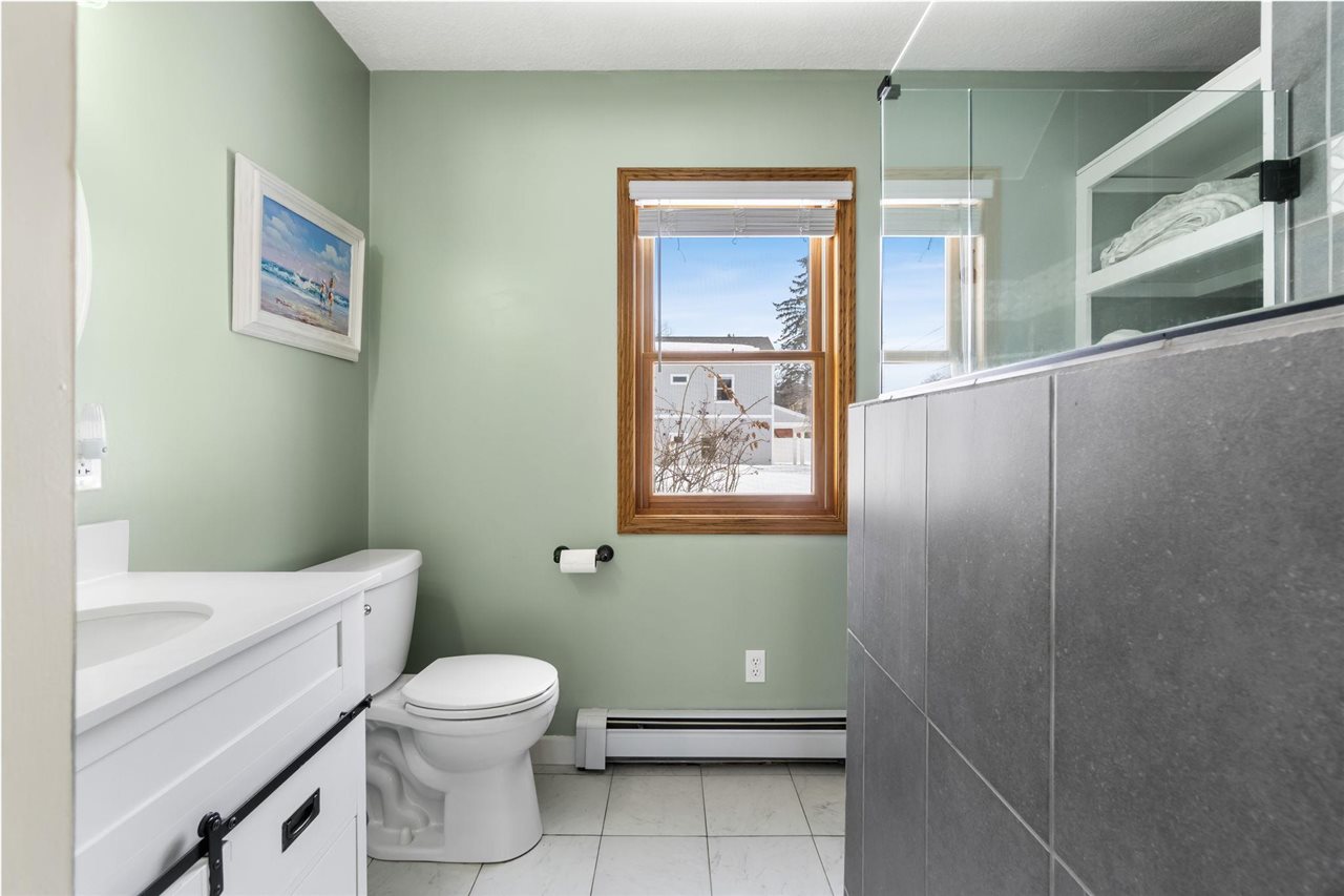 206 W Carpenter Street Charlevoix MI 49720