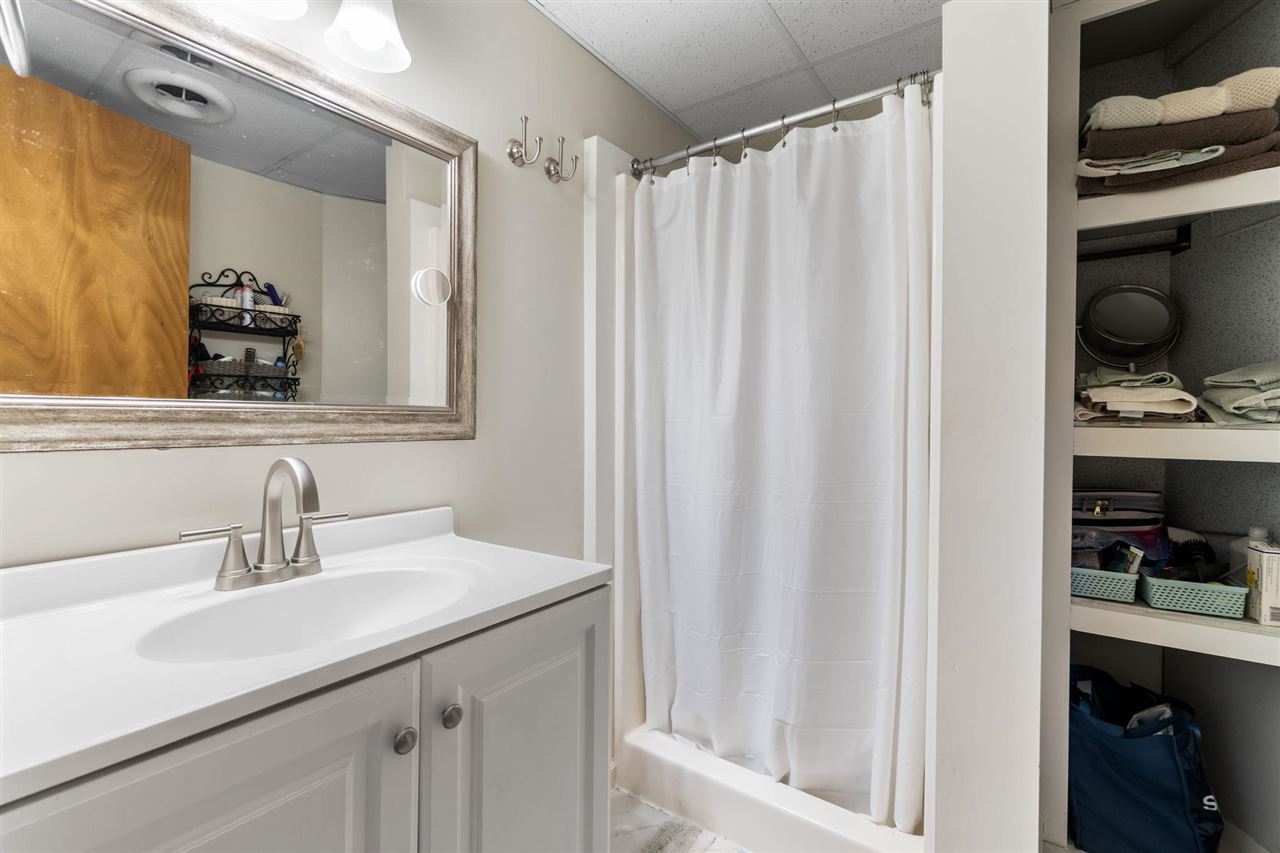 206 W Carpenter Street Charlevoix MI 49720