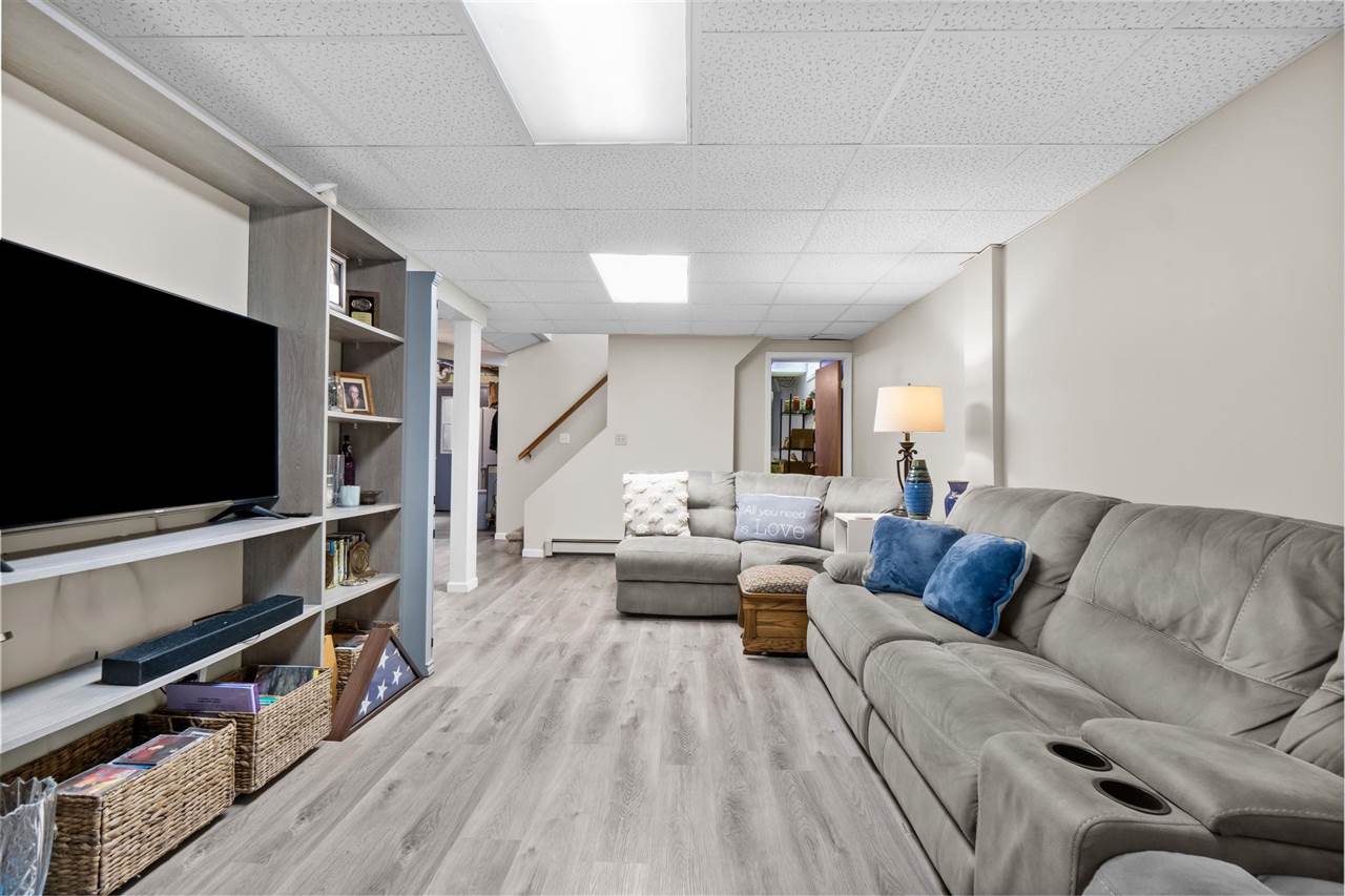 206 W Carpenter Street Charlevoix MI 49720