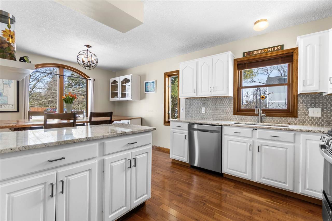 206 W Carpenter Street Charlevoix MI 49720