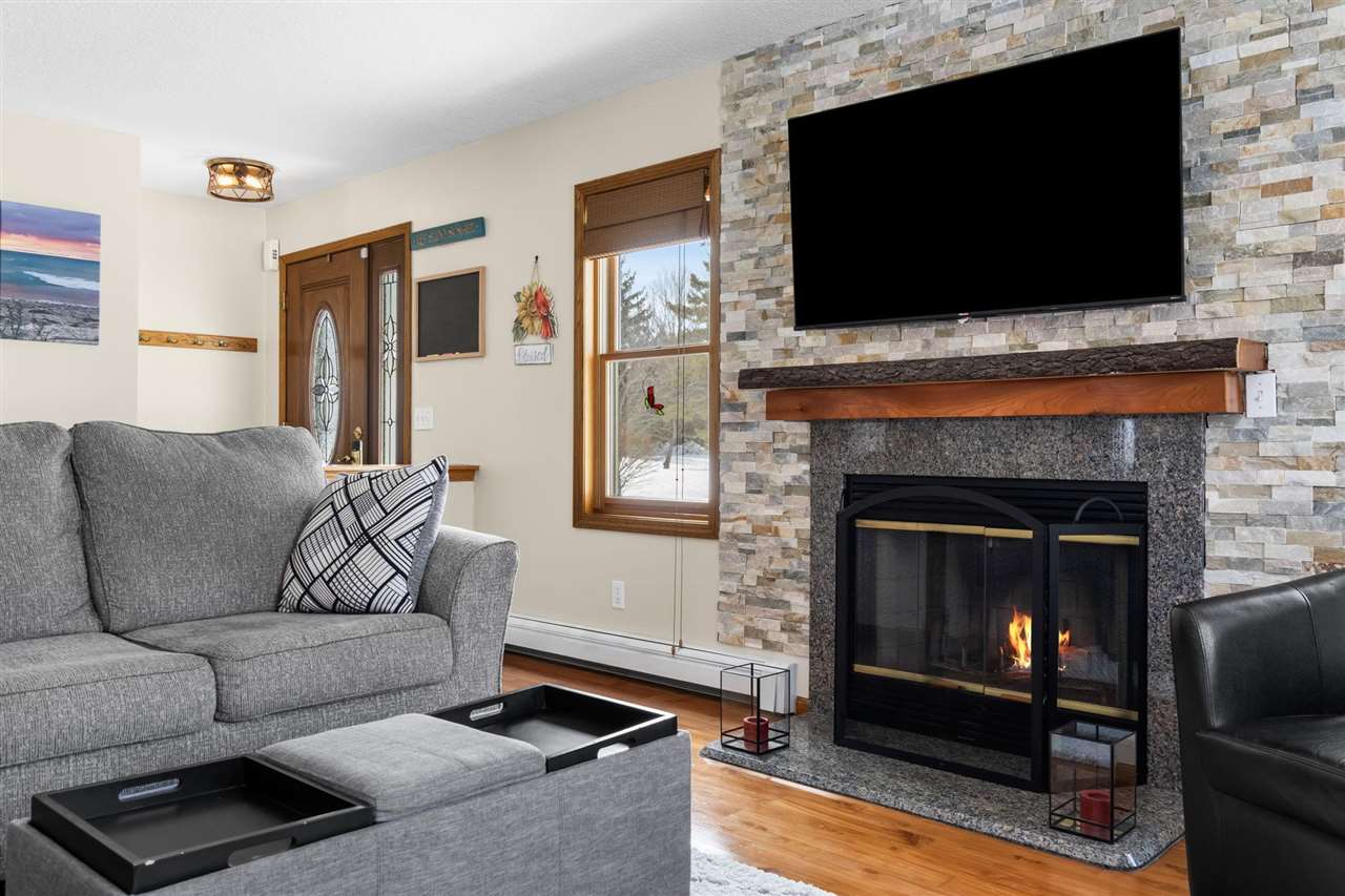 206 W Carpenter Street Charlevoix MI 49720