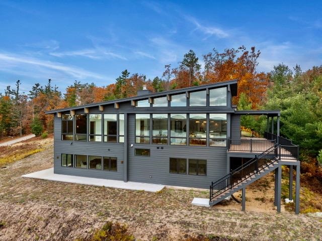 4564 Oak Bluff Walloon Lake MI 49796