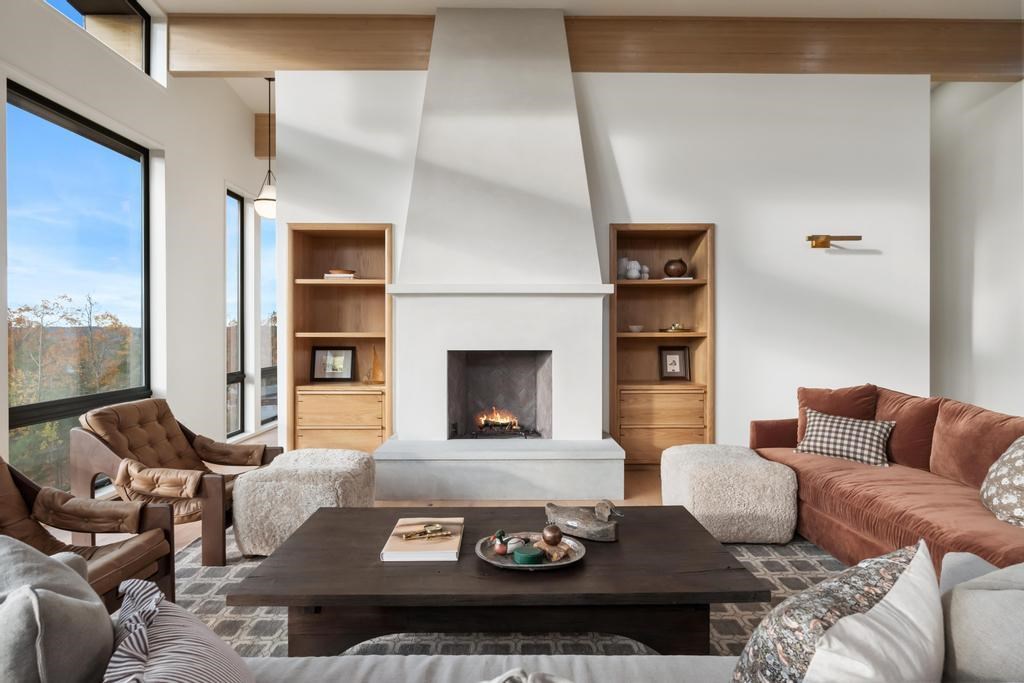 4564 Oak Bluff Walloon Lake MI 49796