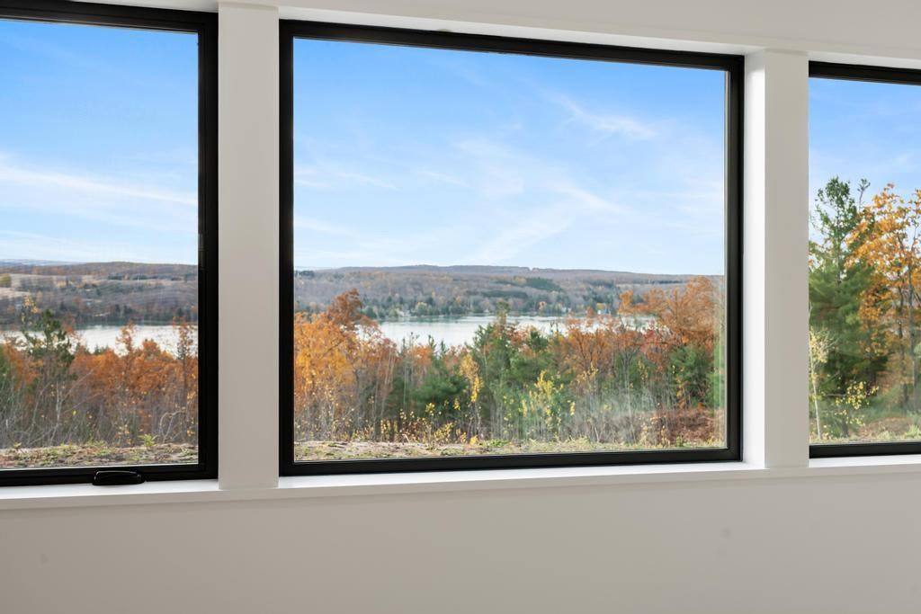 4564 Oak Bluff Walloon Lake MI 49796