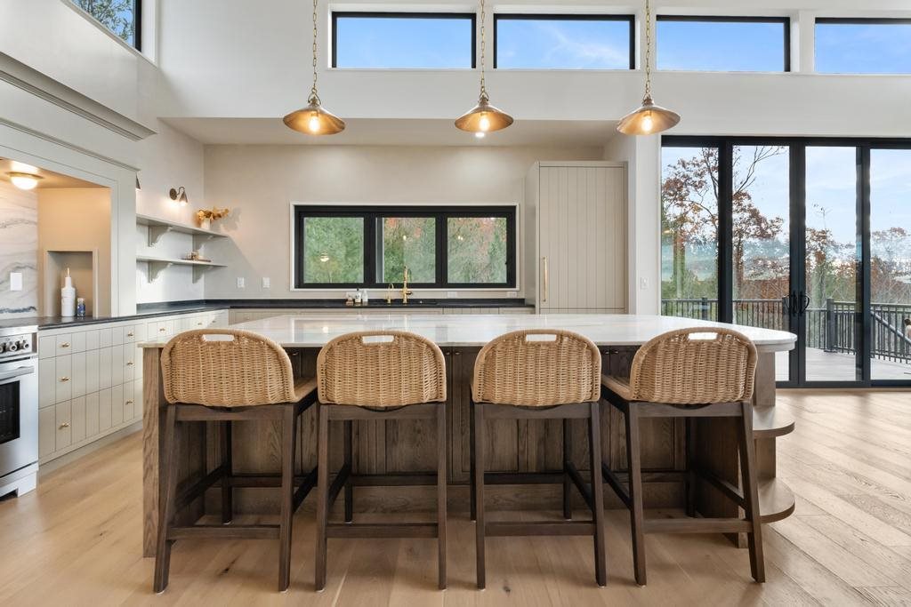 4564 Oak Bluff Walloon Lake MI 49796