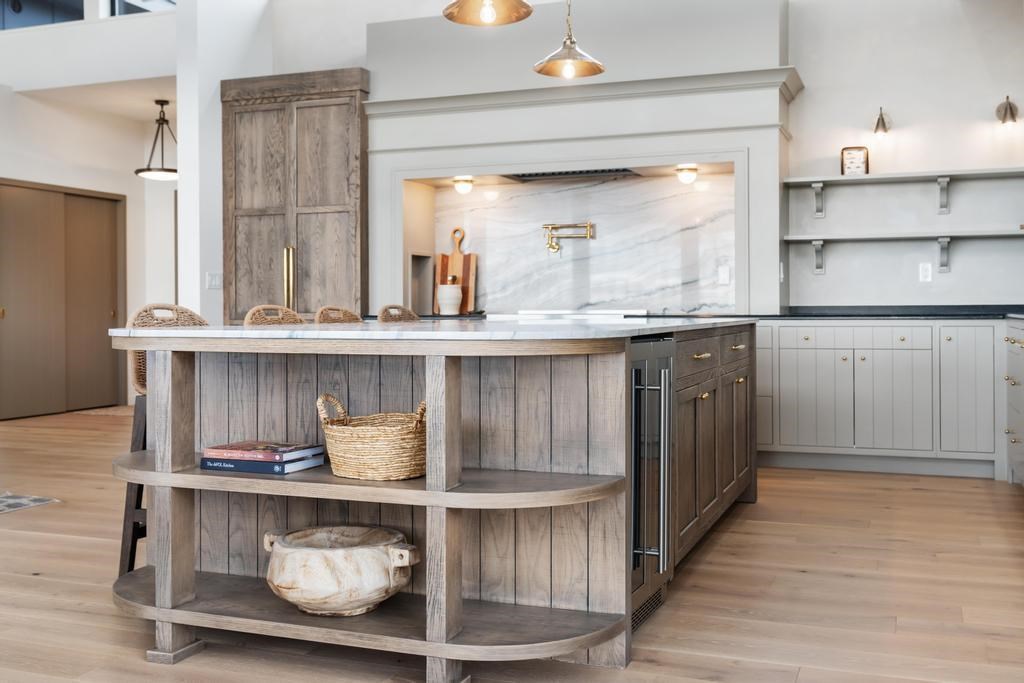 4564 Oak Bluff Walloon Lake MI 49796