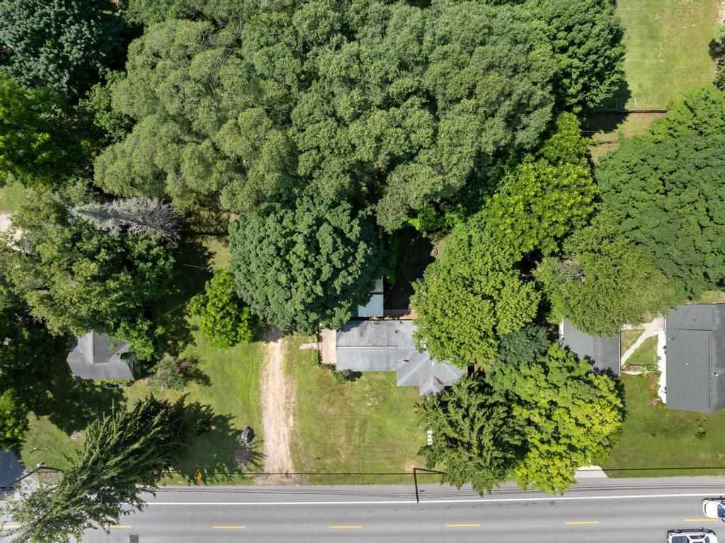 2037 S Main Street Central Lake MI 49622
