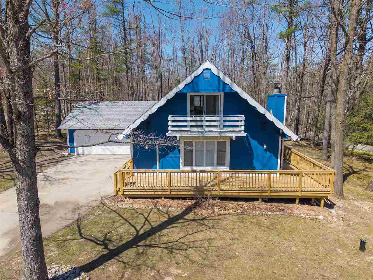 384 Scenic Trail Gaylord MI 49735-9003