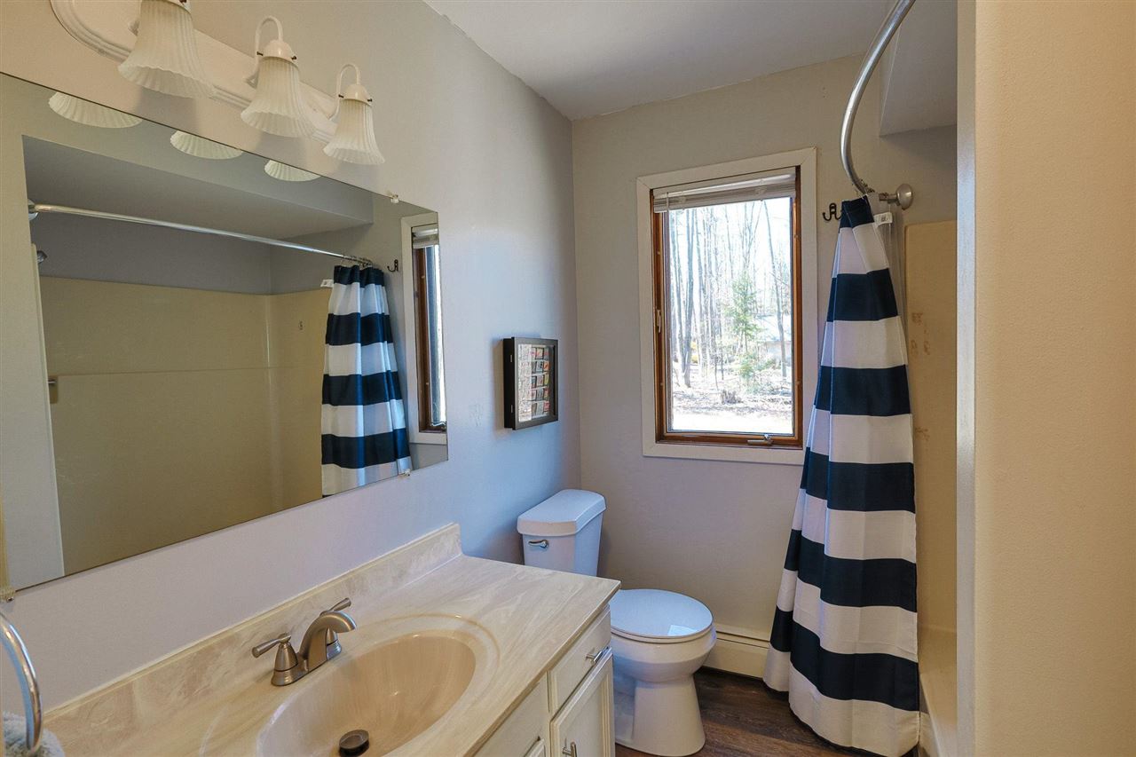 384 Scenic Trail Gaylord MI 49735-9003