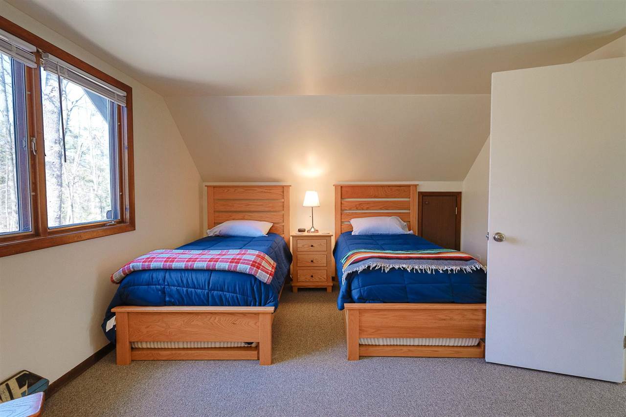384 Scenic Trail Gaylord MI 49735-9003