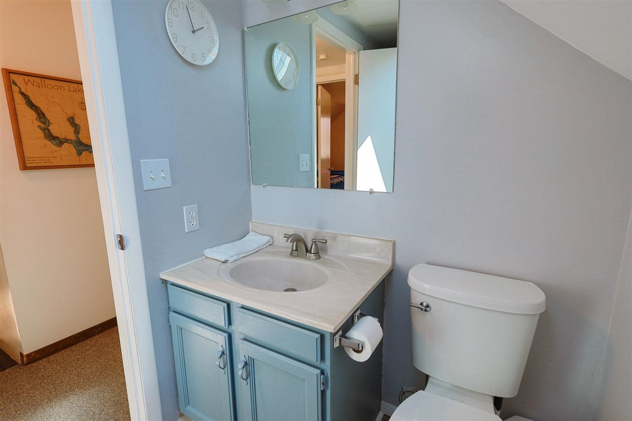 384 Scenic Trail Gaylord MI 49735-9003
