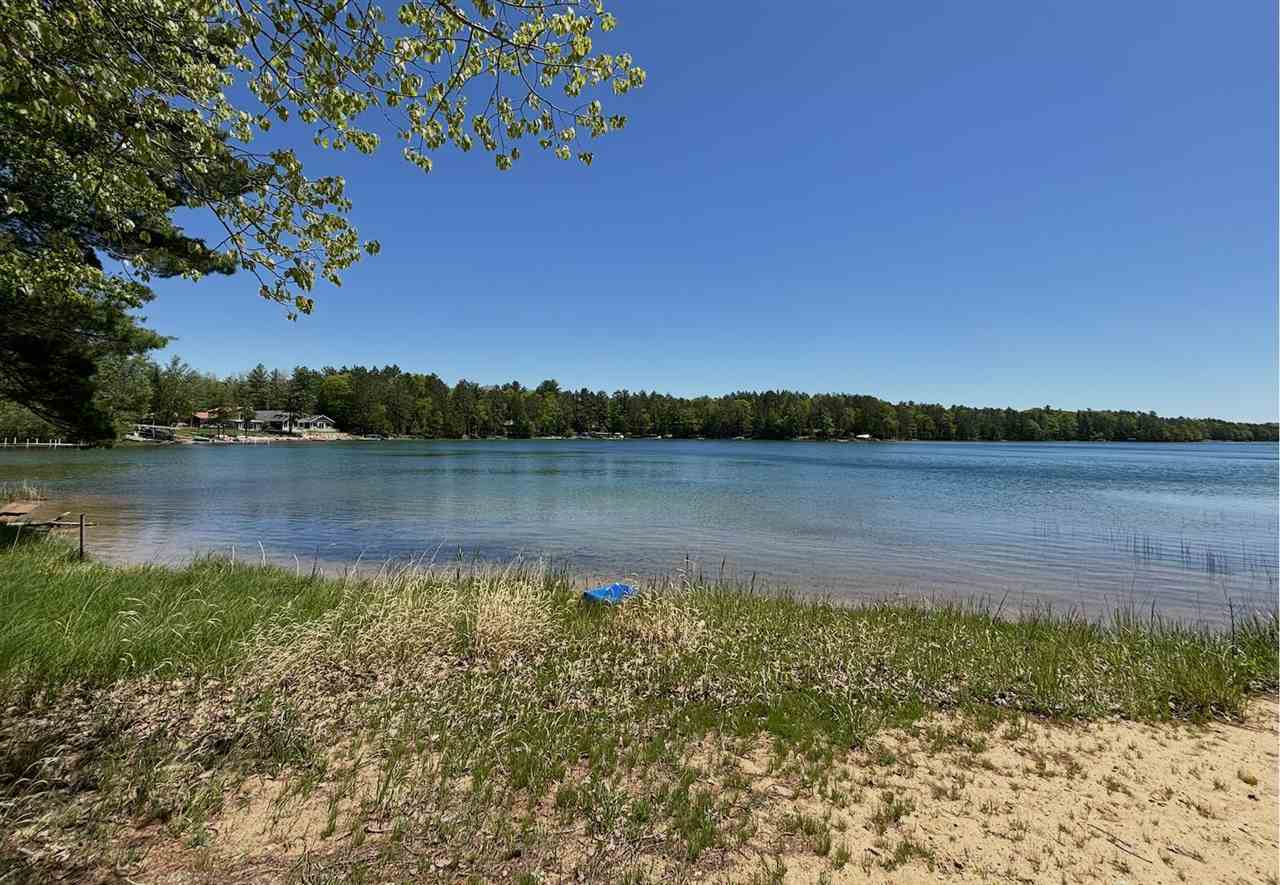 384 Scenic Trail Gaylord MI 49735-9003