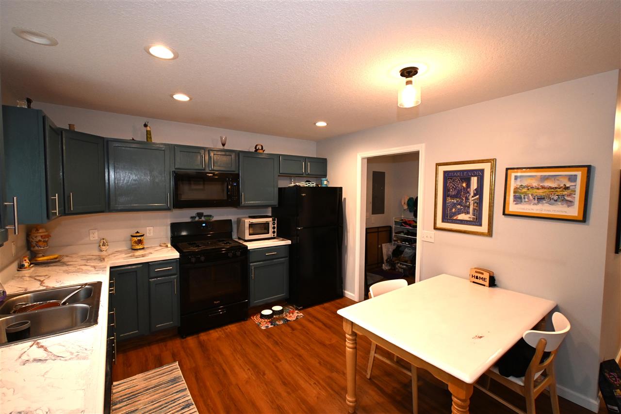 337 Bailey Street Boyne City MI 49712