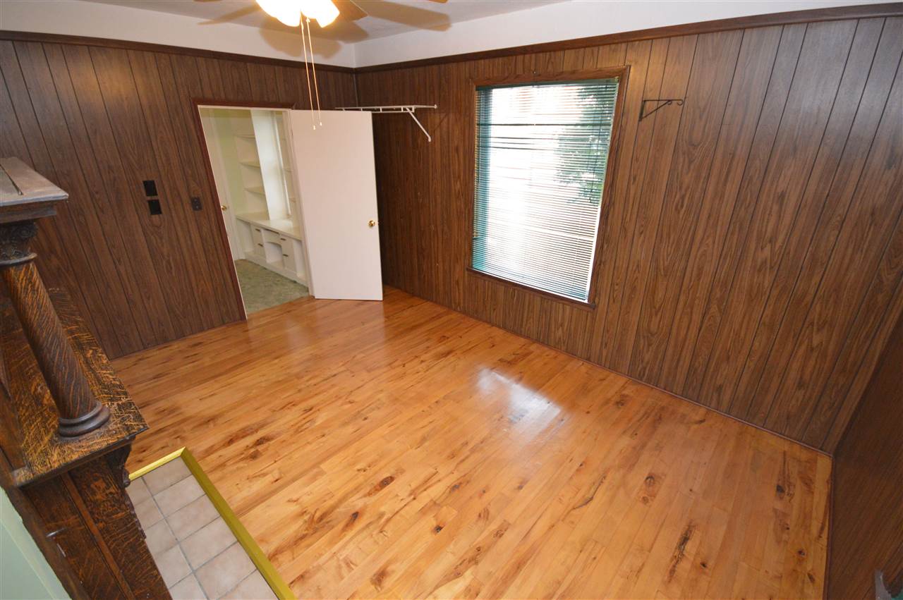 1223 Waukazoo Avenue Petoskey MI 49770