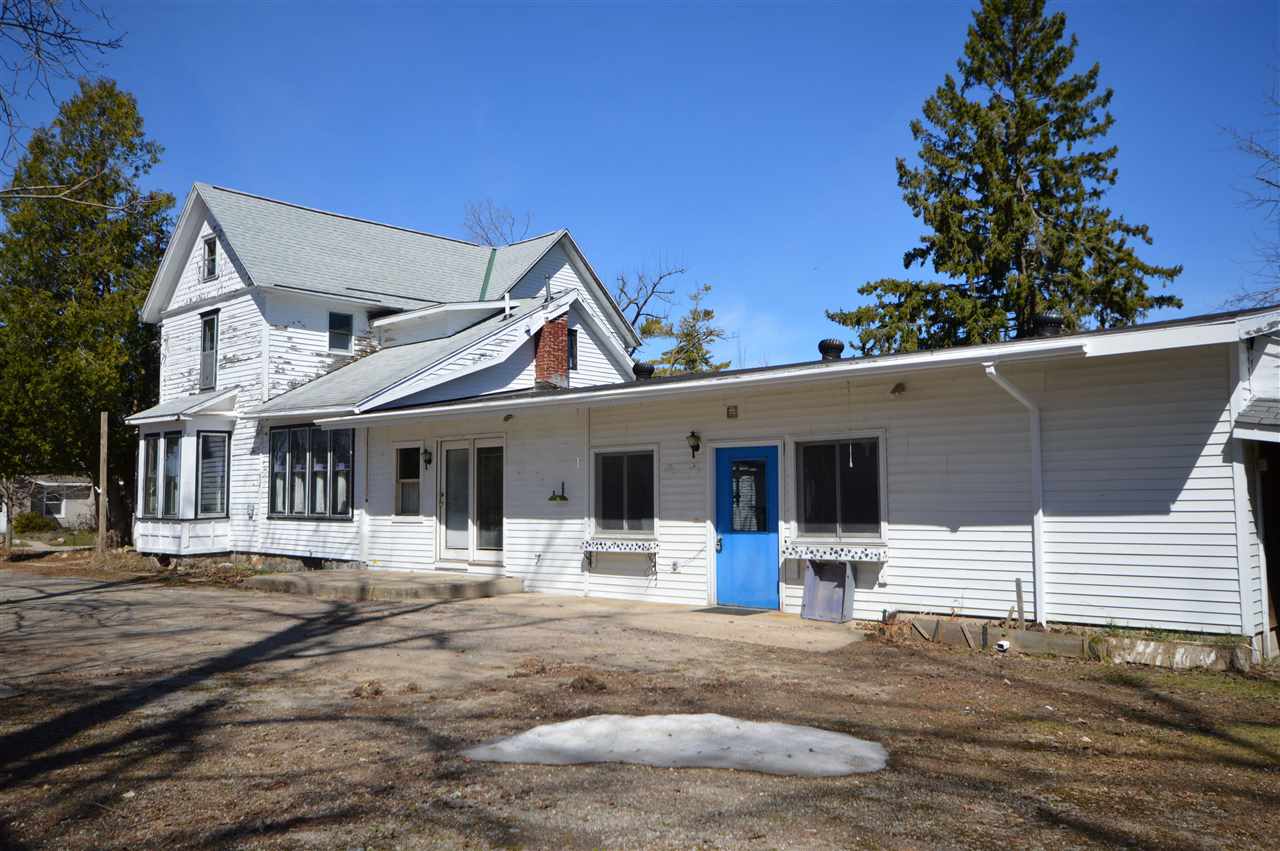 1223 Waukazoo Avenue Petoskey MI 49770