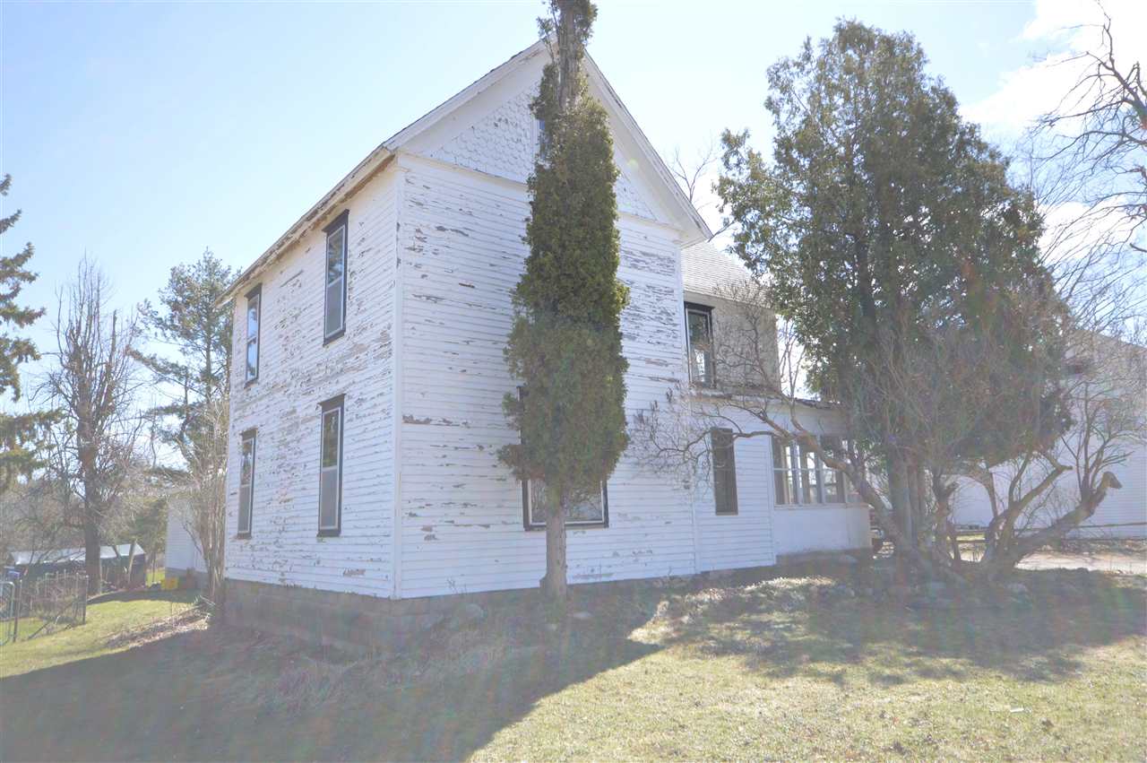 1223 Waukazoo Avenue Petoskey MI 49770