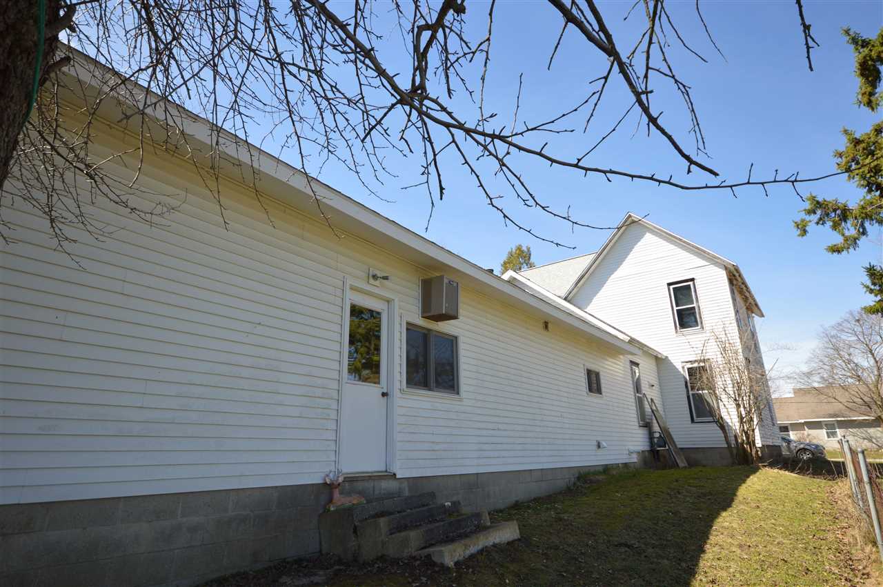 1223 Waukazoo Avenue Petoskey MI 49770