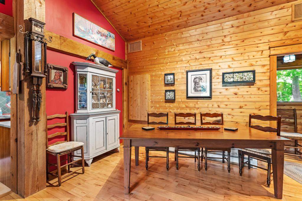1217 N Lake Shore Drive Harbor Springs MI 49740