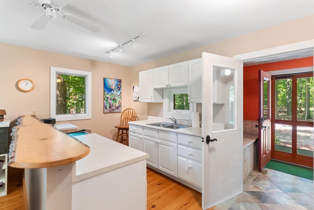 1217 N Lake Shore Drive Harbor Springs MI 49740