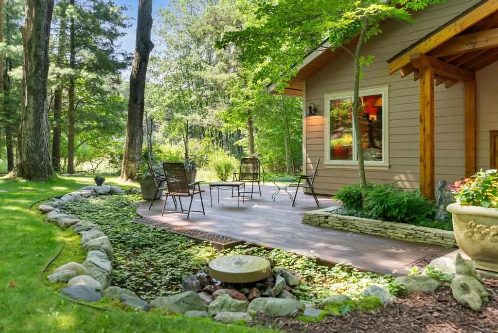 1217 N Lake Shore Drive Harbor Springs MI 49740