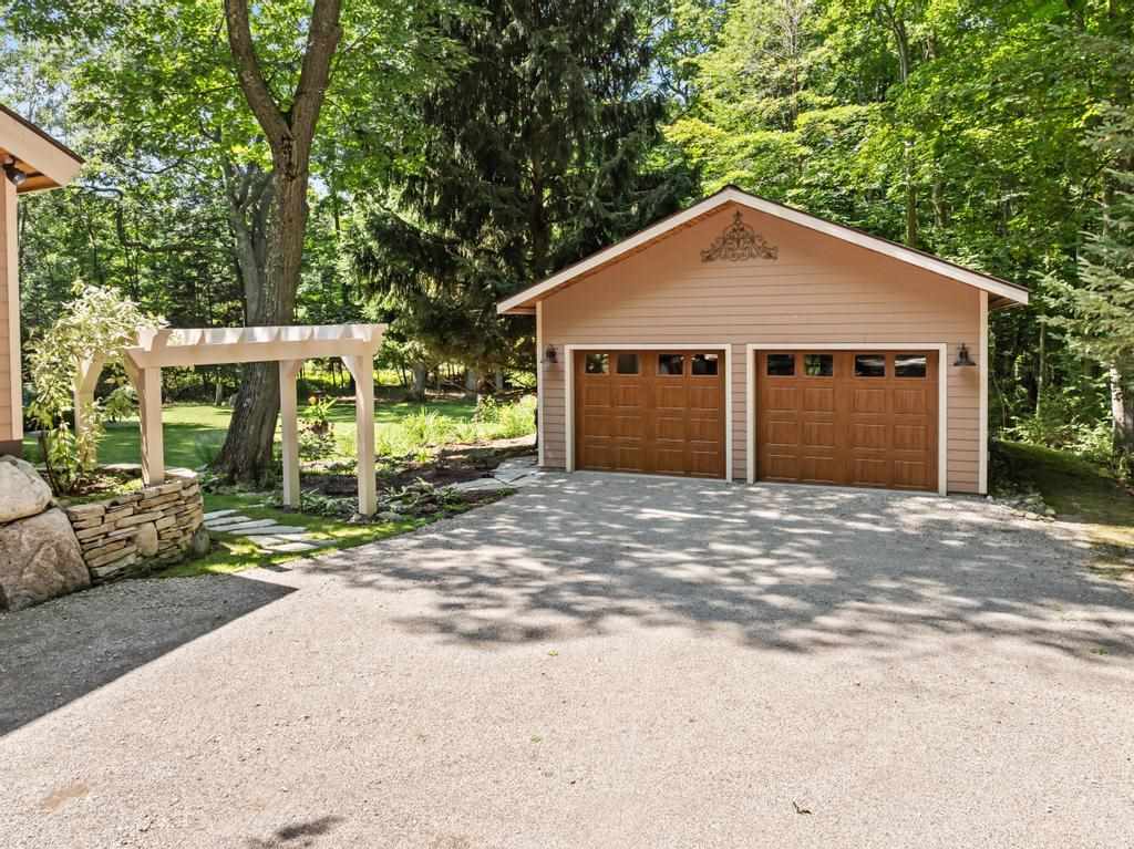 1217 N Lake Shore Drive Harbor Springs MI 49740