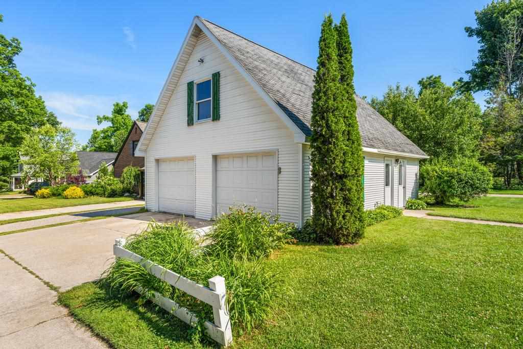 601 Kalamazoo Avenue Petoskey MI 49770