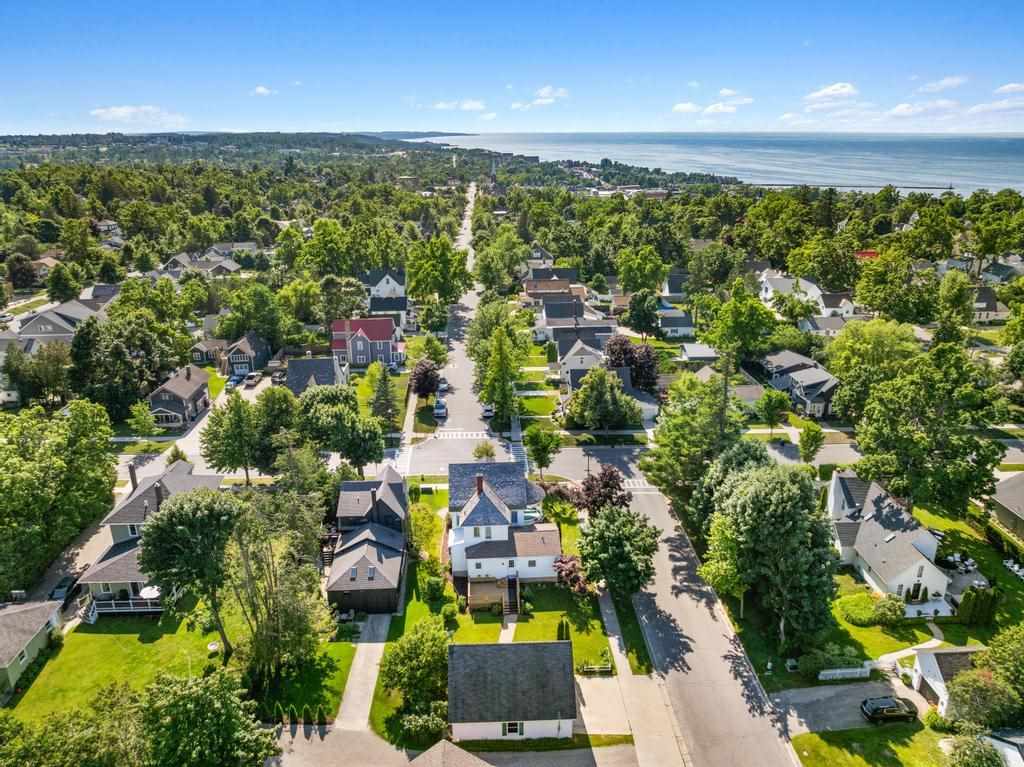 601 Kalamazoo Avenue Petoskey MI 49770