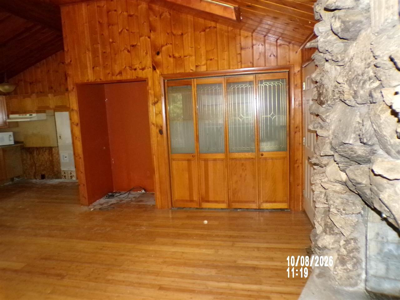 12506 E Shore Drive Millersburg MI 49759