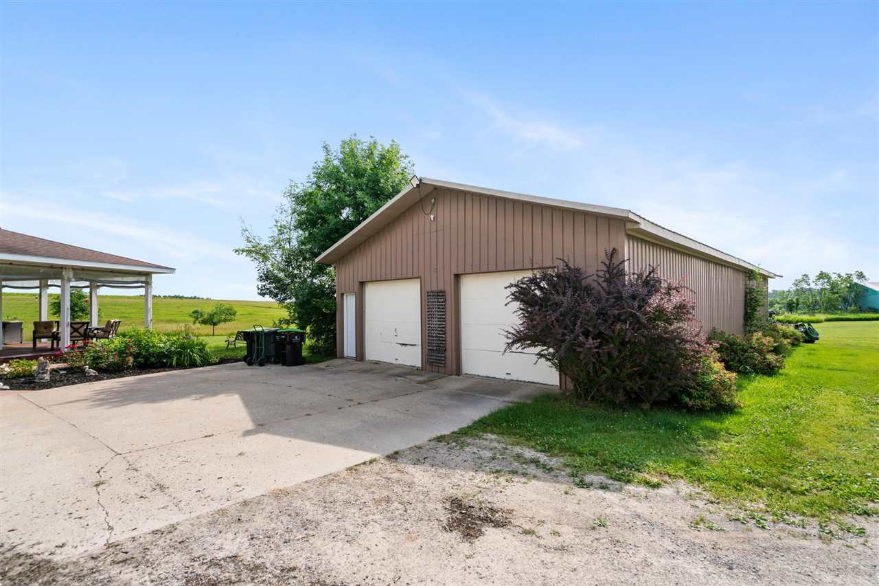 3239 & 3379 Lake Grove Road Petoskey MI 49770