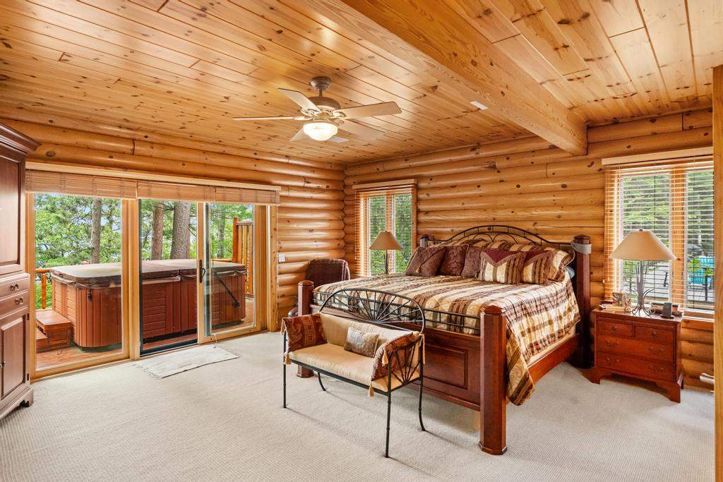 7604 W M-68 Indian River MI 49749