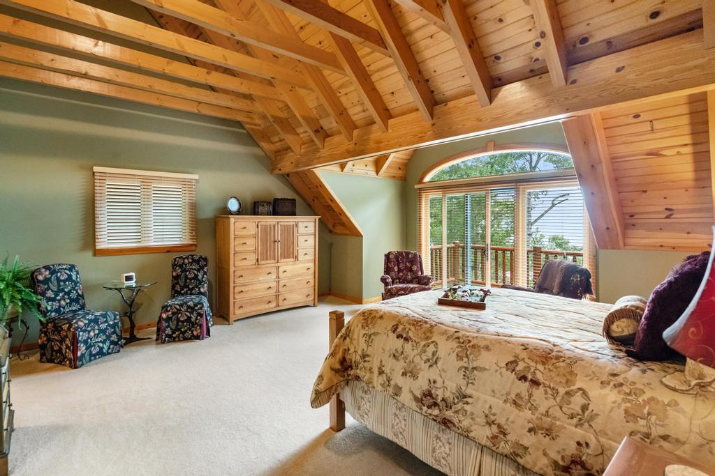 7604 W M-68 Indian River MI 49749