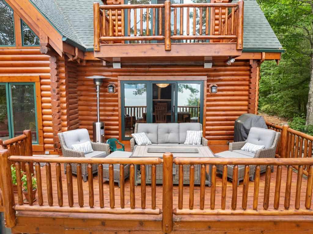 7604 W M-68 Indian River MI 49749
