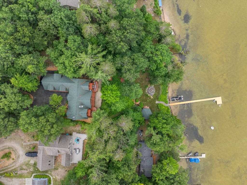 7604 W M-68 Indian River MI 49749